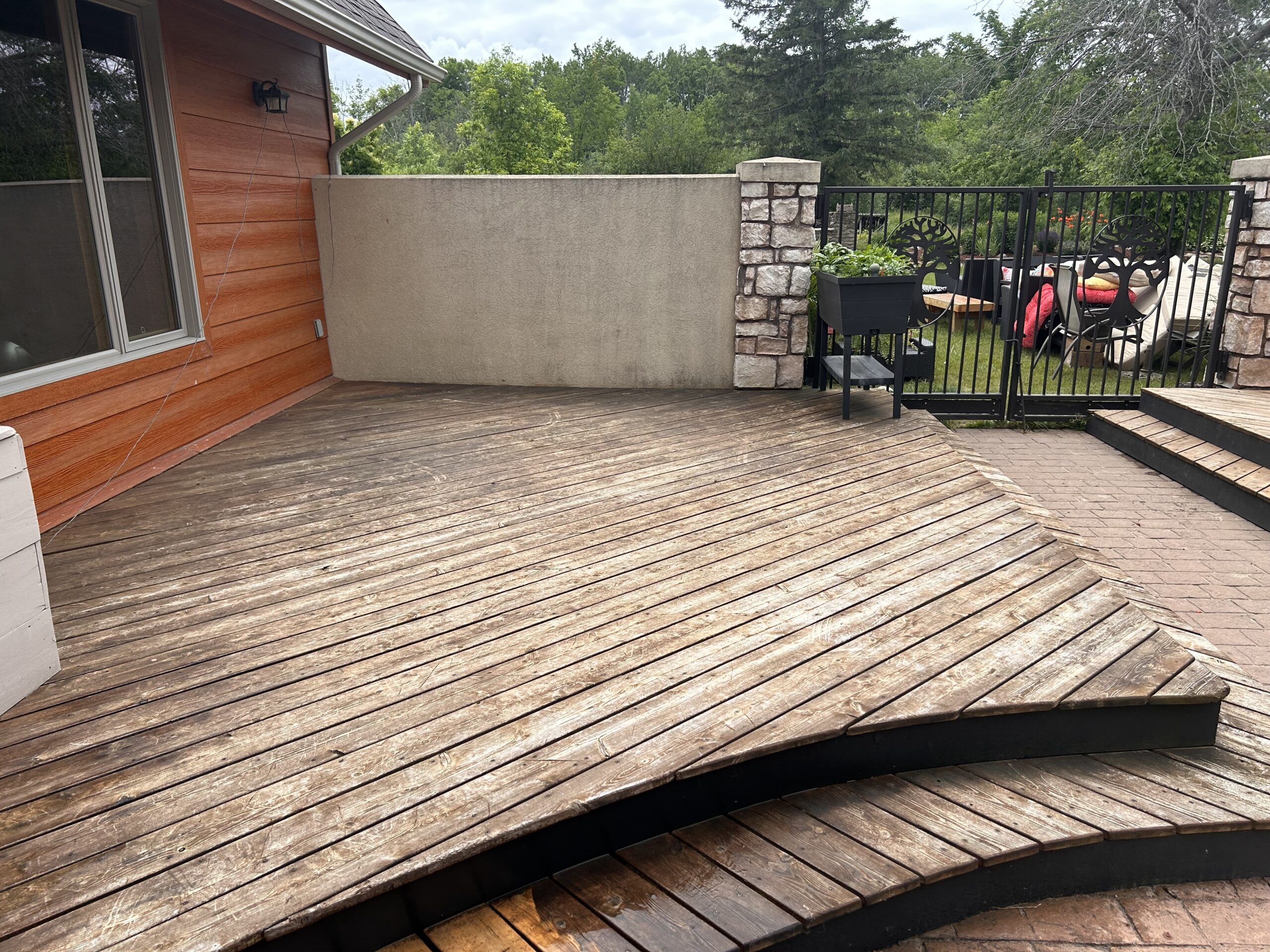 Restore-A-Deck Prep & Stain Contest 2023